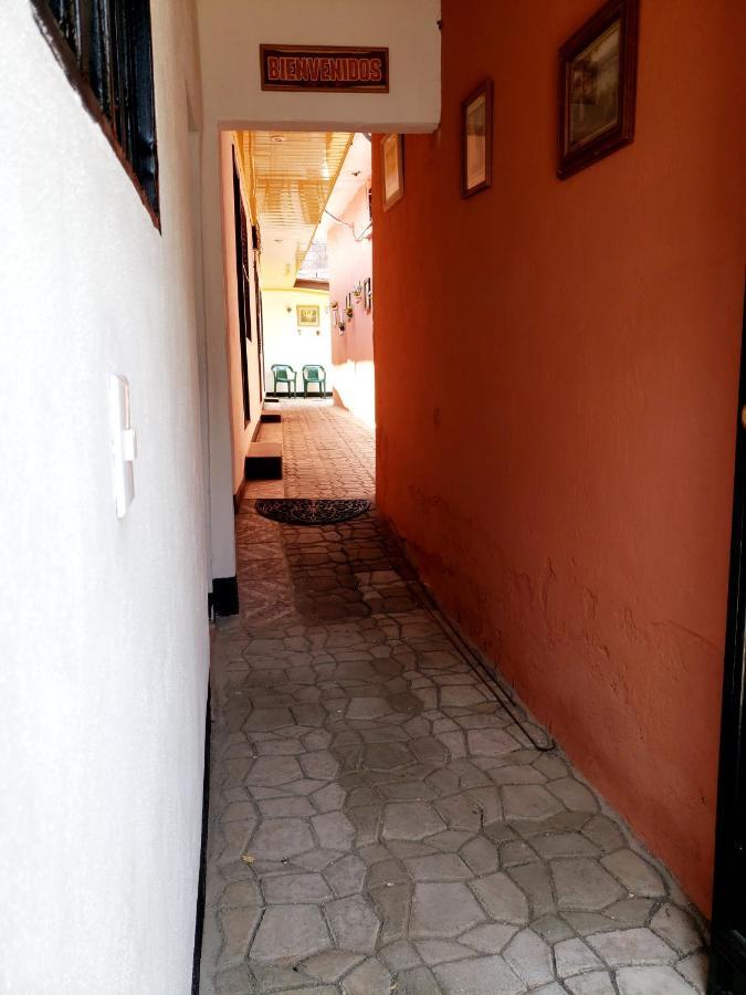 Judys Home - Bed And Breakfast Retalhuleu Εξωτερικό φωτογραφία