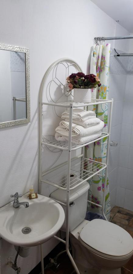 Judys Home - Bed And Breakfast Retalhuleu Εξωτερικό φωτογραφία